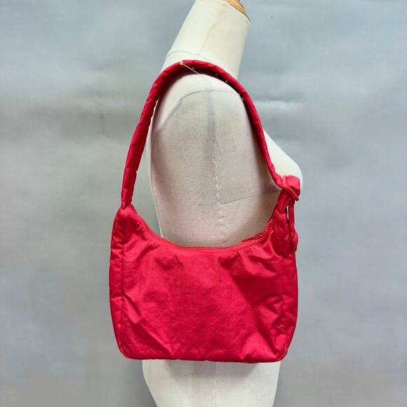 Baggu Mini Nylon Shoulder Bag Candy Apple Red Monochromatic Red Zipper - Picture 2 of 16